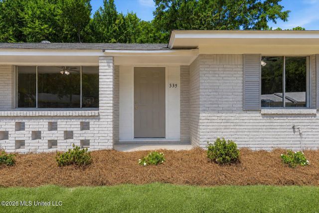 335 Saint Joe Boulevard, Pearl, MS 39208