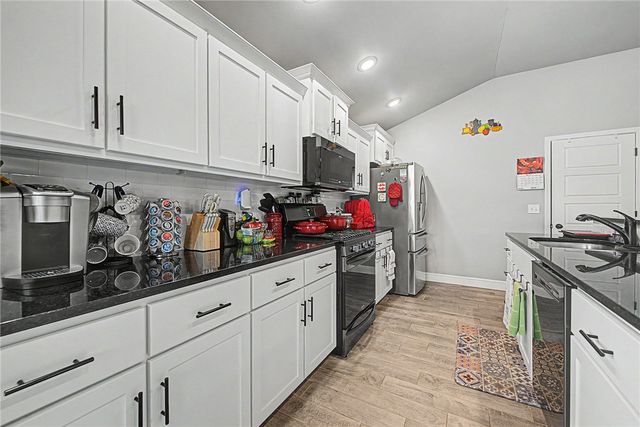 2400 Graham Lane, Pea Ridge, AR 72751