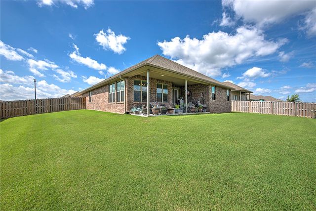 2400 Graham Lane, Pea Ridge, AR 72751