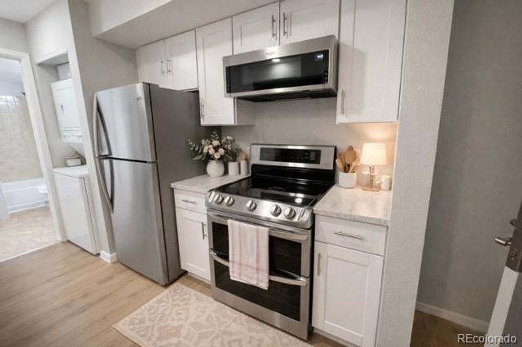 2575 S Syracuse Way M306, Denver, CO 80231