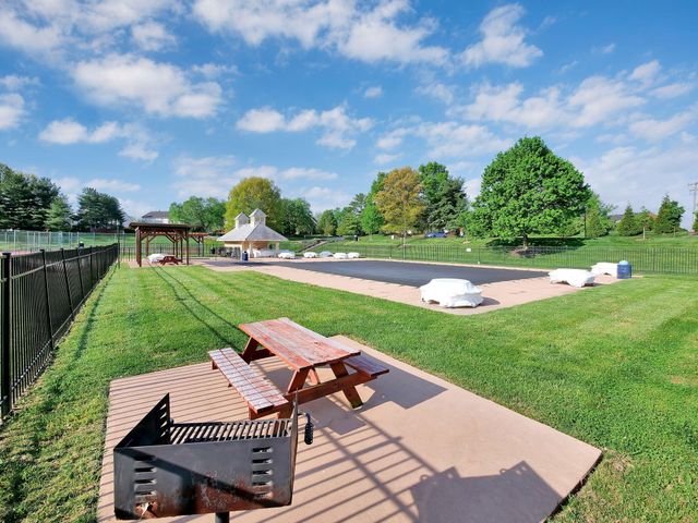 10121 Hempsteade Drive, Union, KY 41091