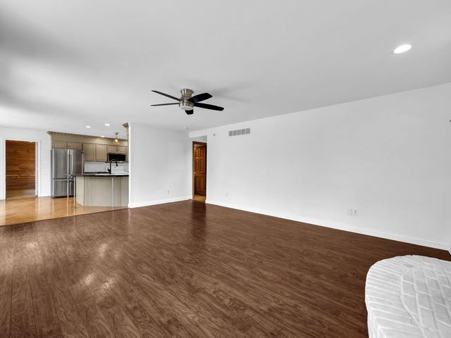 10121 Hempsteade Drive, Union, KY 41091