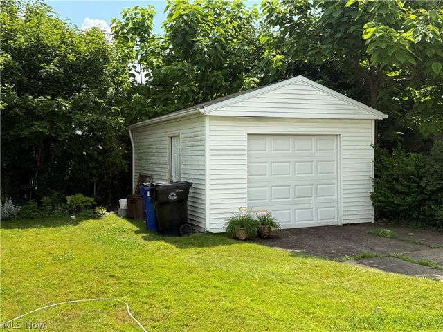 3845 E 143rd Street, Cleveland, OH 44128