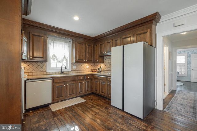 10502 CROWNCREST CT, Henrico, VA 23233