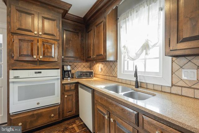 10502 CROWNCREST CT, Henrico, VA 23233