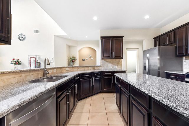 2302 Snowy Egret Drive, Katy, TX 77494