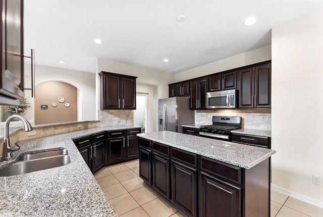 2302 Snowy Egret Drive, Katy, TX 77494