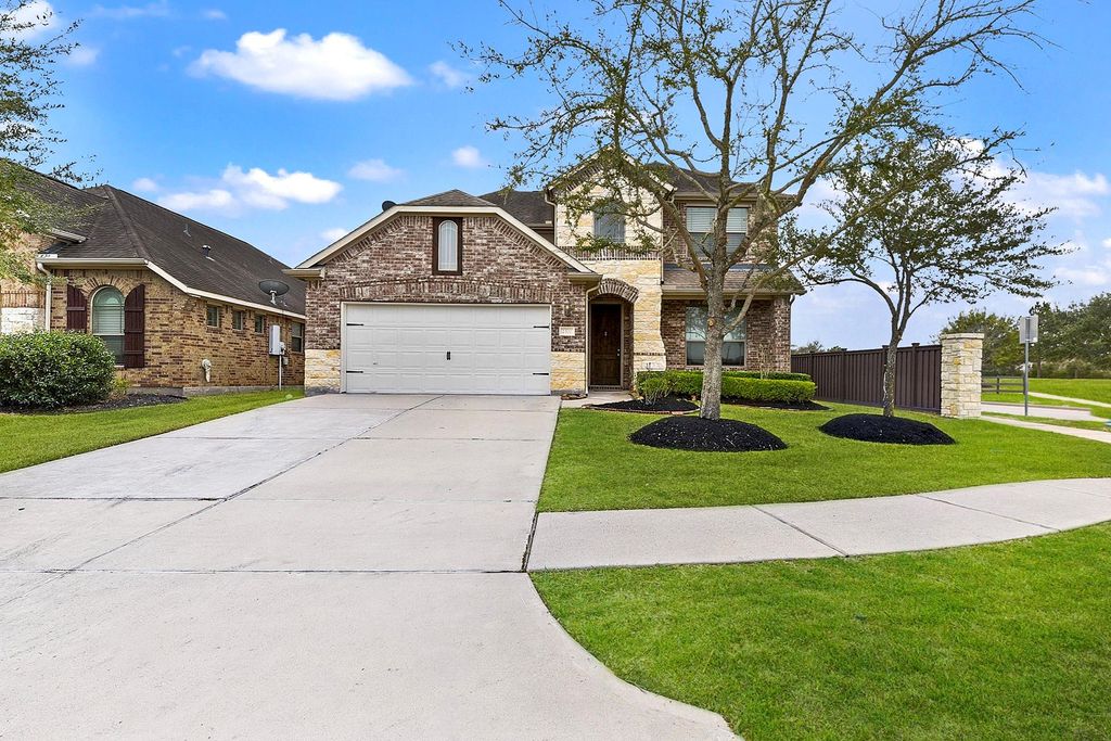 2302 Snowy Egret Drive, Katy, TX 77494