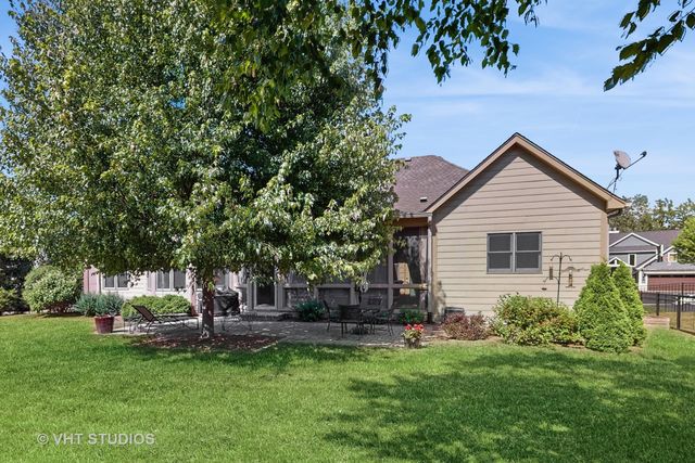870 Legacy Ridge, Algonquin, IL 60102