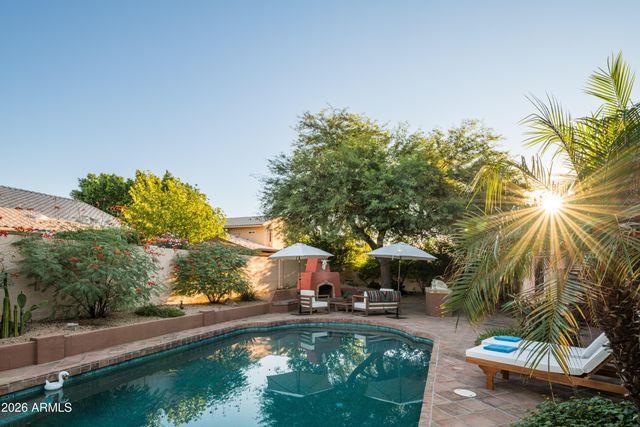 6902 E HEARN Road, Scottsdale, AZ 85254