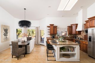 6902 E HEARN Road, Scottsdale, AZ 85254