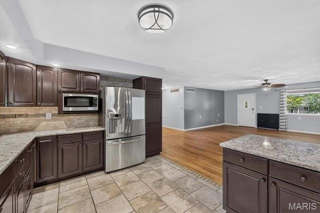 101 Polo Run, Waterloo, IL 62298
