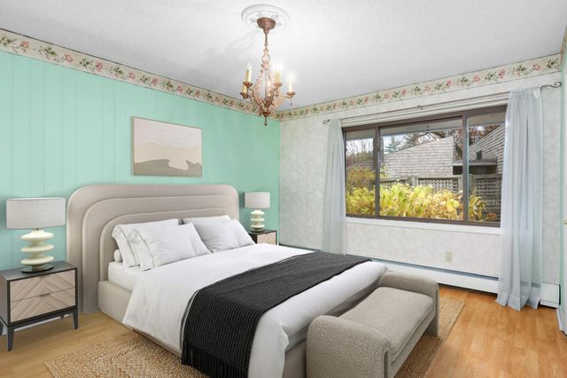 1810 Valley Curve Road, Mendota Heights, MN 55118