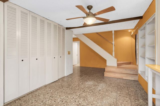 1810 Valley Curve Road, Mendota Heights, MN 55118