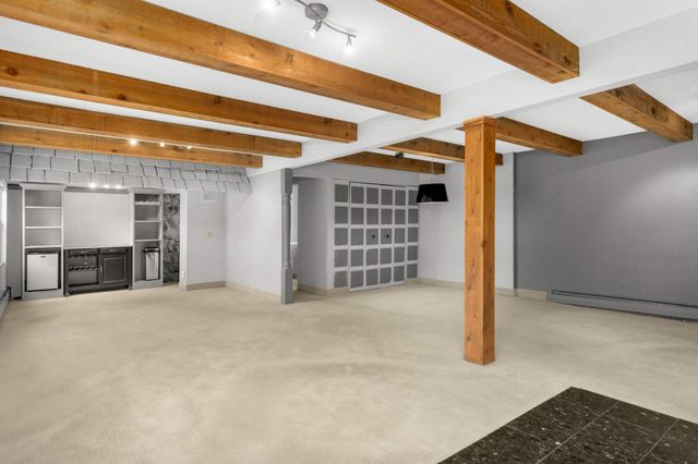 1810 Valley Curve Road, Mendota Heights, MN 55118