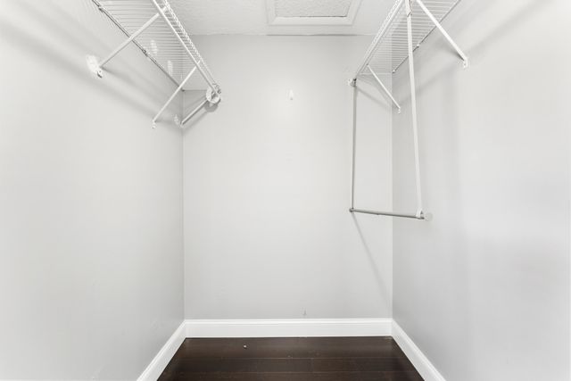 516 Shady Pine Way B2, Greenacres, FL 33415