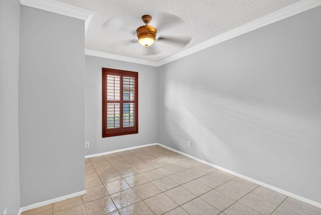 4105 S Shelley Rd Road S, West Palm Beach, FL 33407