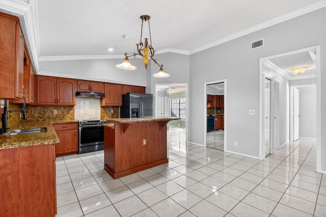 4105 S Shelley Rd Road S, West Palm Beach, FL 33407