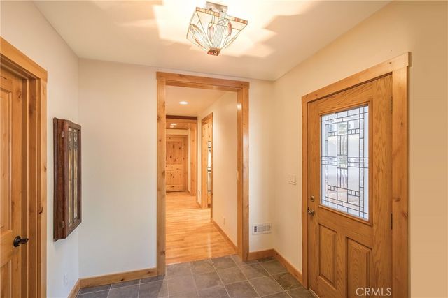 39145 Starview Lane, Big Bear Lake, CA 92315