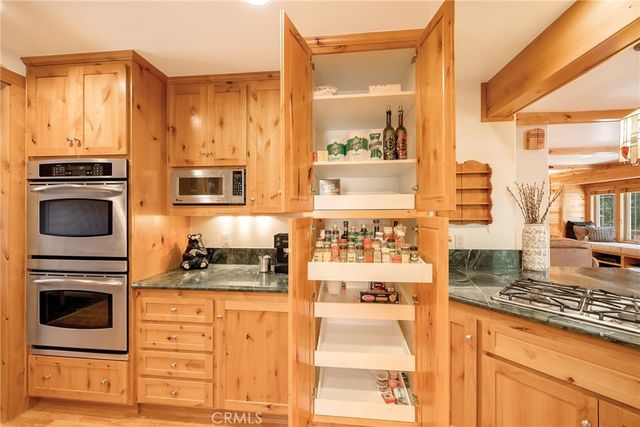 39145 Starview Lane, Big Bear Lake, CA 92315