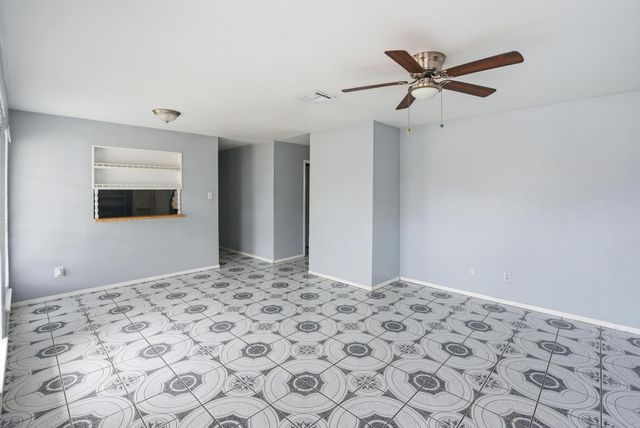 3340 Burke Road 97, Pasadena, TX 77504