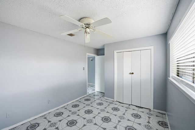 3340 Burke Road 97, Pasadena, TX 77504