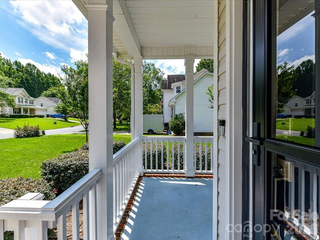 141 Drawbridge Court, Mooresville, NC 28117