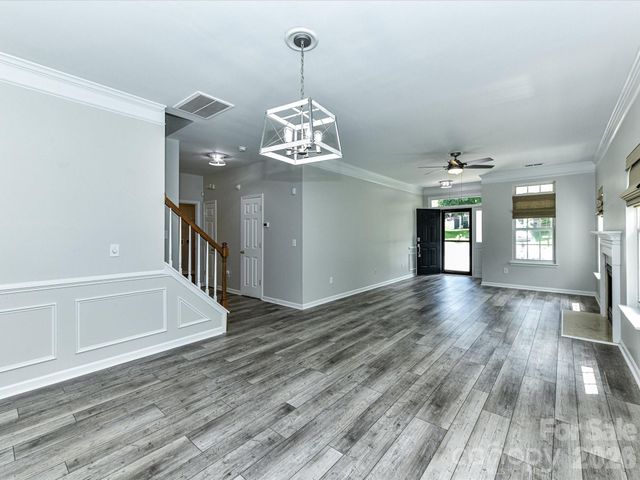 141 Drawbridge Court, Mooresville, NC 28117