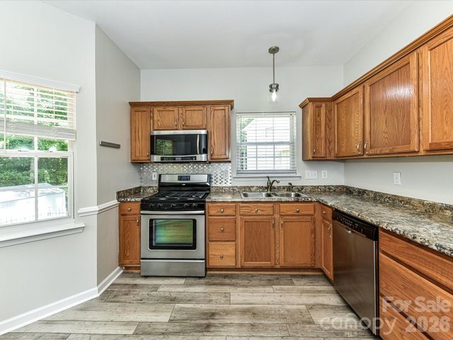 141 Drawbridge Court, Mooresville, NC 28117