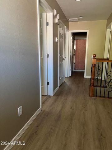 5384 W Molly Lane, Phoenix, AZ 85083