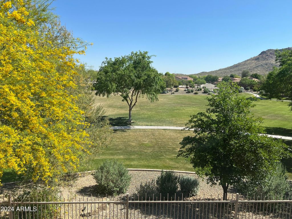 5384 W Molly Lane, Phoenix, AZ 85083 — photo 3