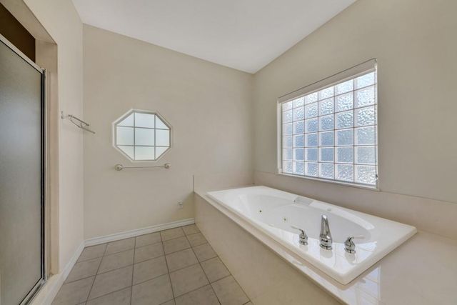 639 Bluff Ridge Ct, New Braunfels, TX 78132