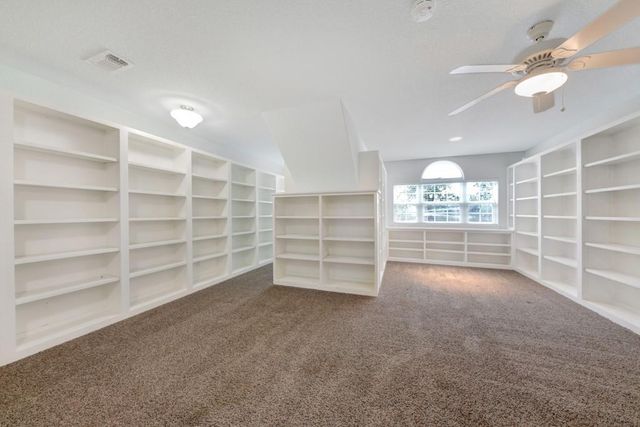 639 Bluff Ridge Ct, New Braunfels, TX 78132