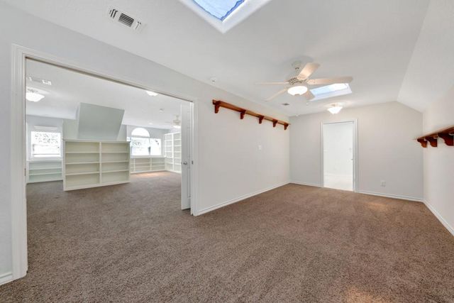 639 Bluff Ridge Ct, New Braunfels, TX 78132