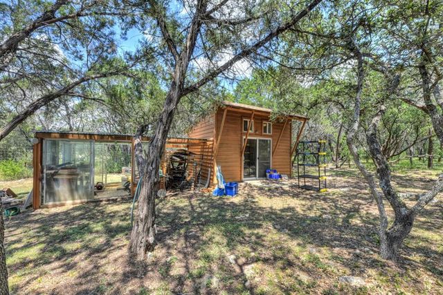 639 Bluff Ridge Ct, New Braunfels, TX 78132
