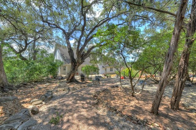 639 Bluff Ridge Ct, New Braunfels, TX 78132