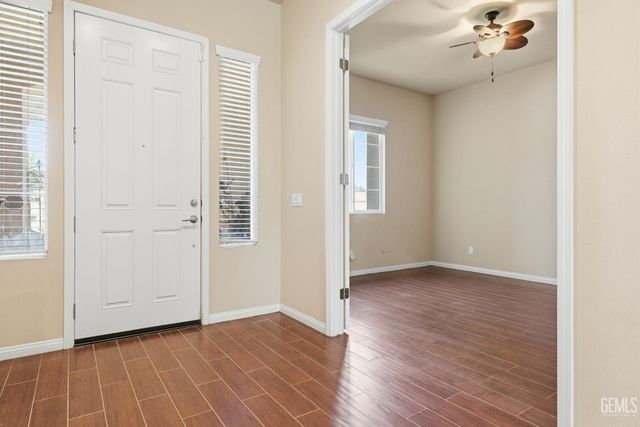 14316 Del Webb Court, Bakersfield, CA 93306