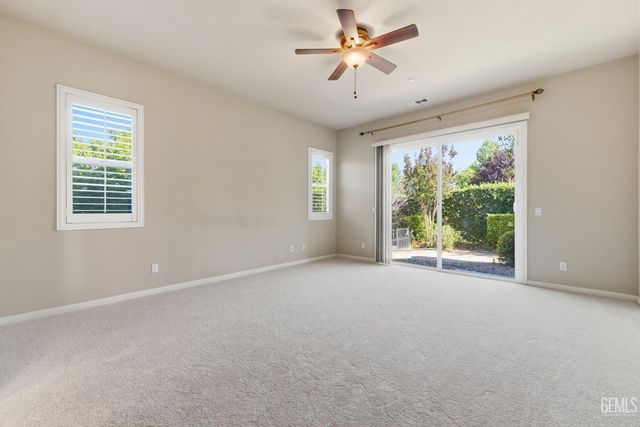 14316 Del Webb Court, Bakersfield, CA 93306