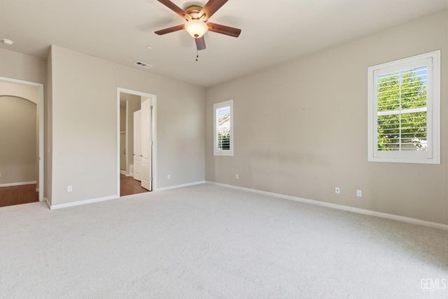 14316 Del Webb Court, Bakersfield, CA 93306