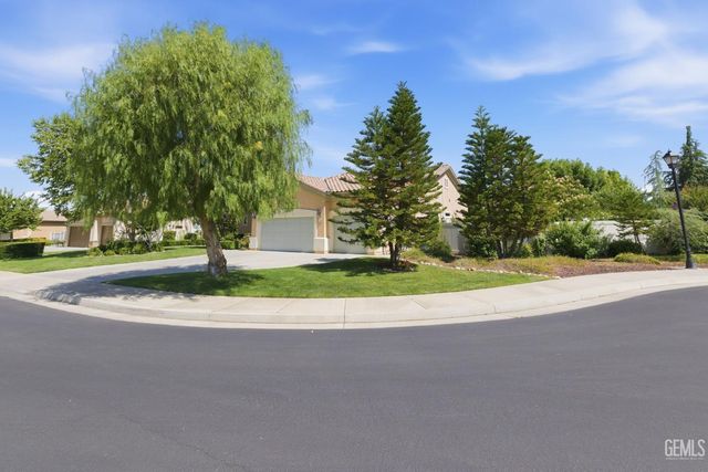 14316 Del Webb Court, Bakersfield, CA 93306