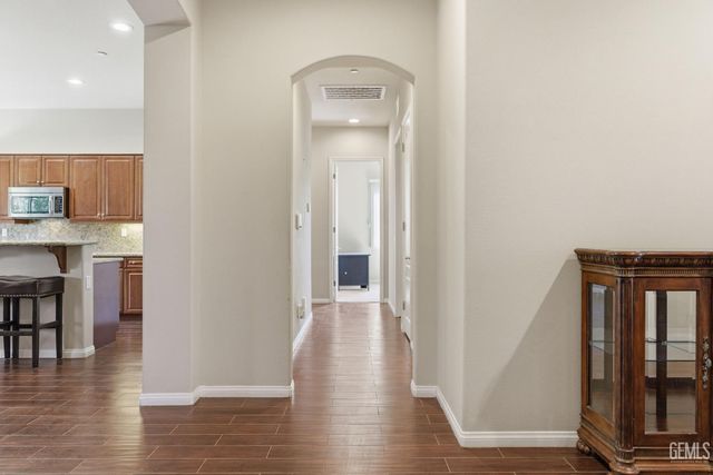 14316 Del Webb Court, Bakersfield, CA 93306