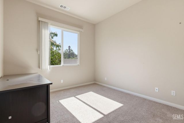 14316 Del Webb Court, Bakersfield, CA 93306