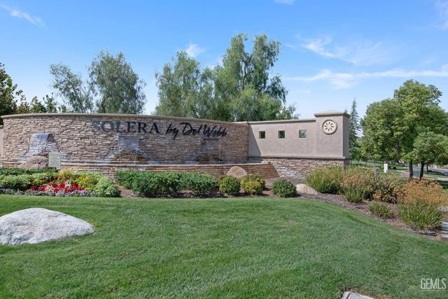 14316 Del Webb Court, Bakersfield, CA 93306