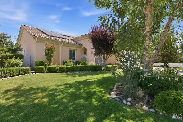 14316 Del Webb Court, Bakersfield, CA 93306