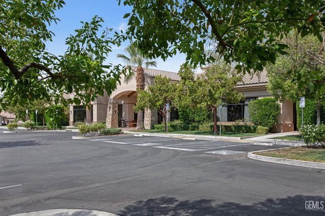 14316 Del Webb Court, Bakersfield, CA 93306
