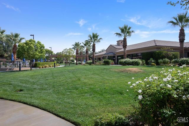 14316 Del Webb Court, Bakersfield, CA 93306
