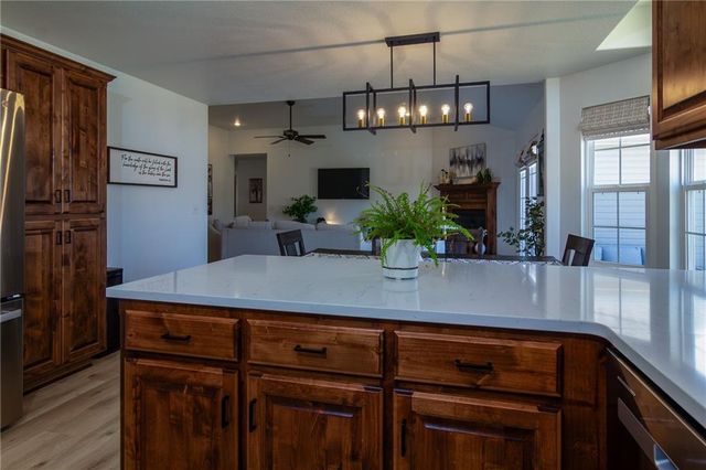 405 Villa Drive, Pittsburg, KS 66762