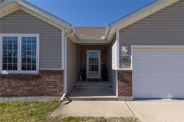 405 Villa Drive, Pittsburg, KS 66762