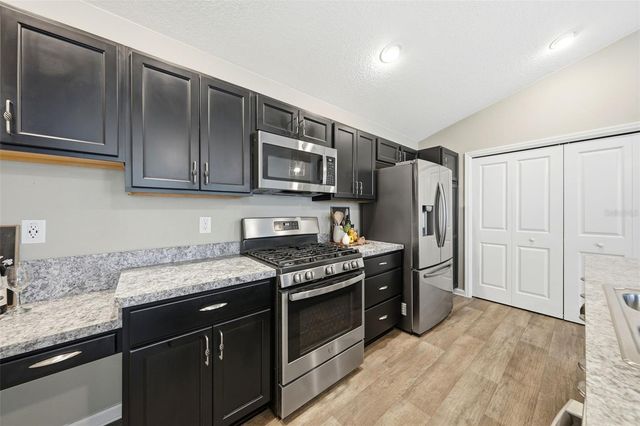6342 WHITTLE COURT, Wildwood, FL 34785