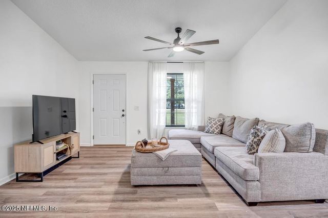 14424 DUVAL Road, Jacksonville, FL 32218